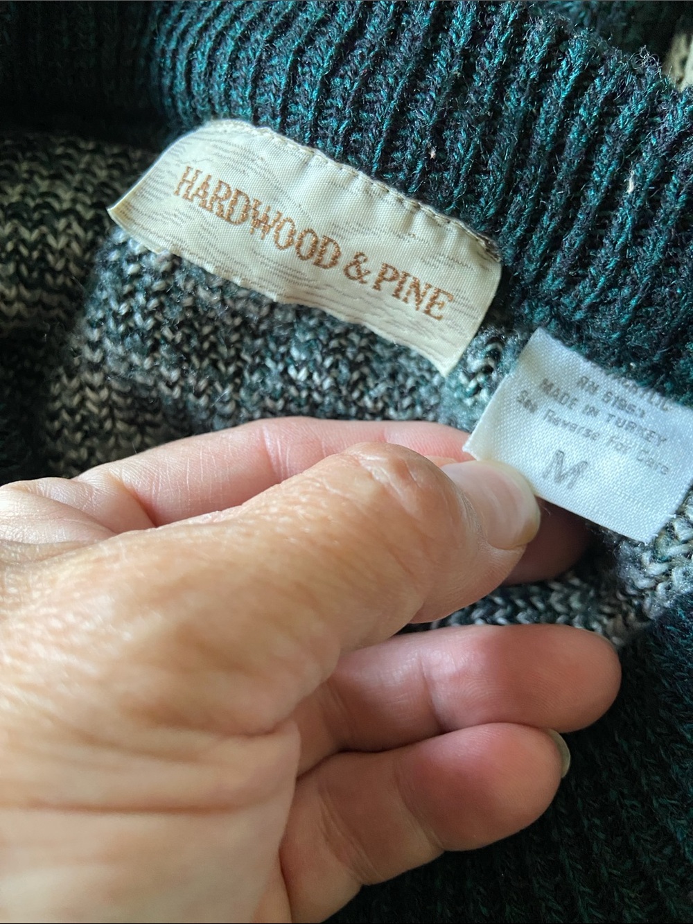 vintage Hardwood & Pine knit sweater a classic Nordic holiday design Size Medium - Picture 6 of 9